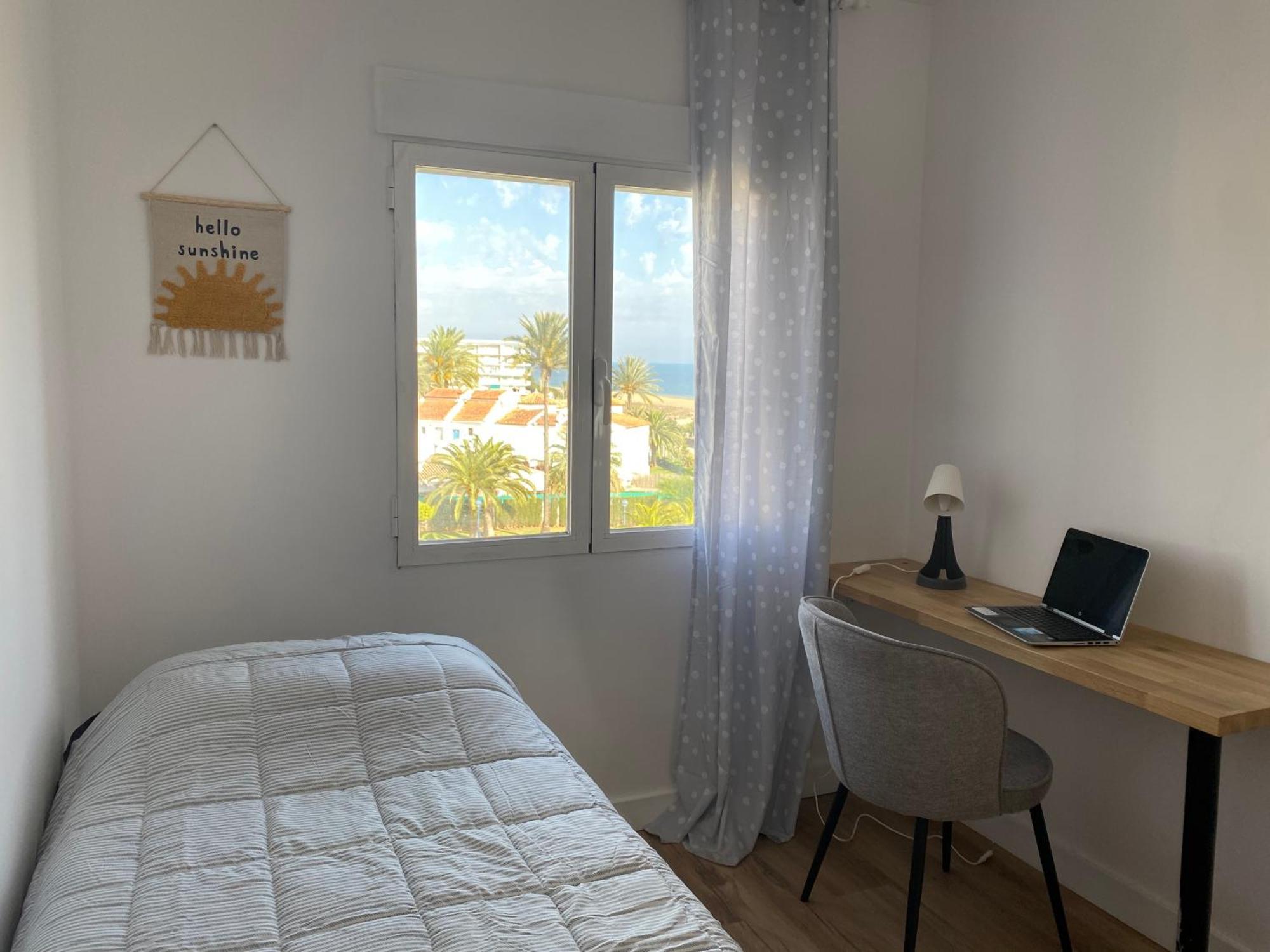 Piso Nuevo Primera Linea A Pie De Playa Denia Eksteriør bilde